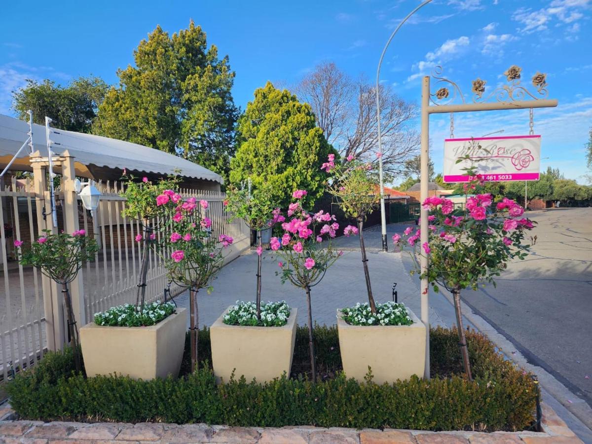 Villa Rose Cottages ブルームフォンテーン エクステリア 写真