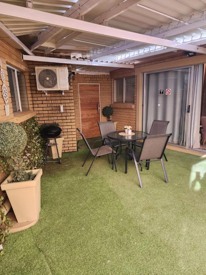 Villa Rose Cottages ブルームフォンテーン エクステリア 写真